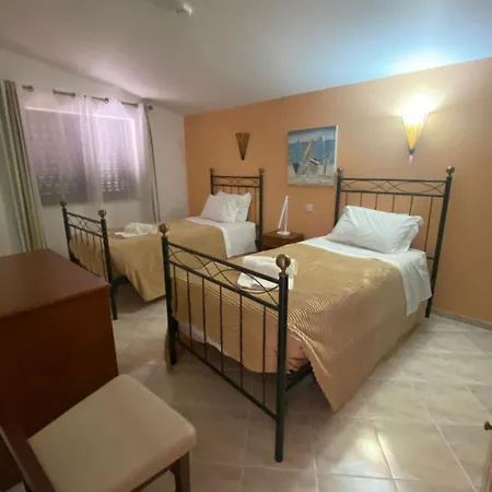 Casa Da Horta-ch10- 2-zimmer-wohnung- Pool By Interhome شقة *